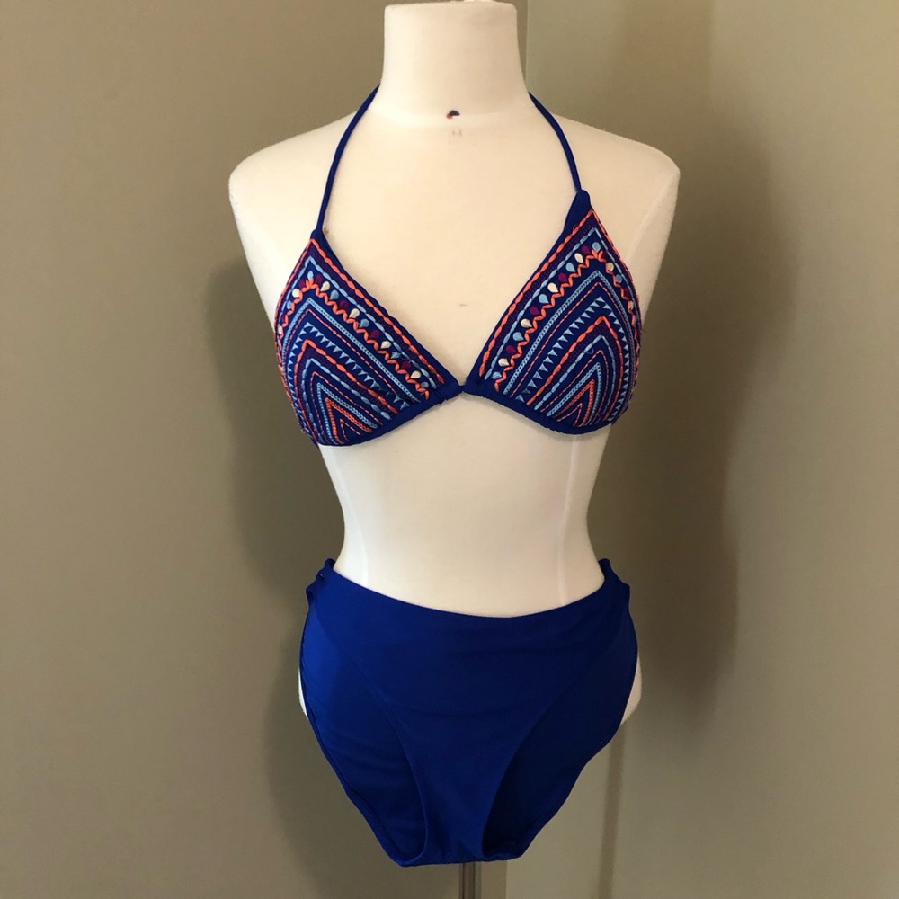 American Eagle Outfitters Bikini Embroidered Top Size Smal